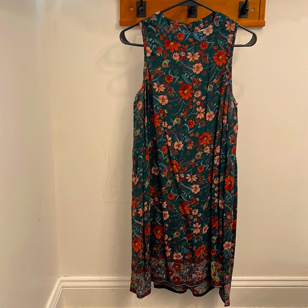 Francesca’s “Miami” Floral Pattern Dress SIZE: Small